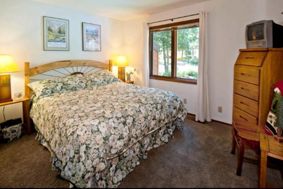 Meadow Ridge Condos By Mammoth Slopes Lodging 맘모스 레이크스 객실 사진
