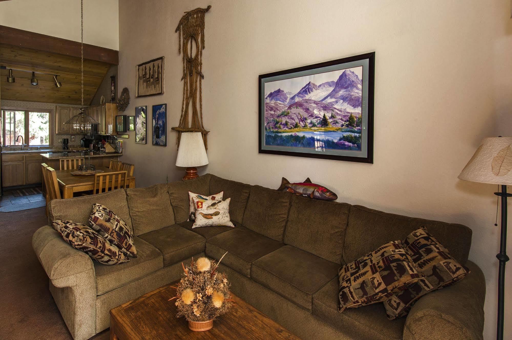 Meadow Ridge Condos By Mammoth Slopes Lodging 맘모스 레이크스 외부 사진